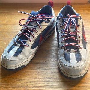 Mens Nike Air size 10 sneakers